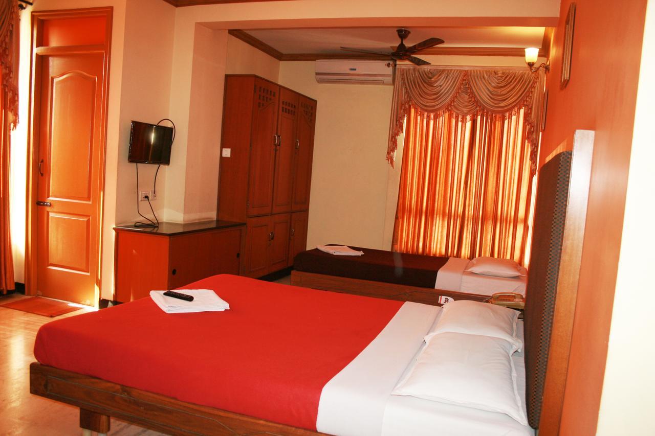 Hotel Grand Palace Coimbatore Exterior photo